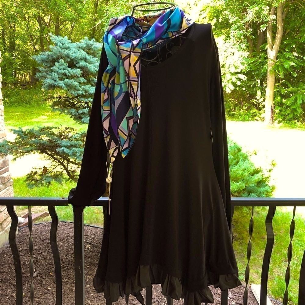 GERSHON BRAM BLACK RAW EDGE HEMLINE TUNIC M NWT